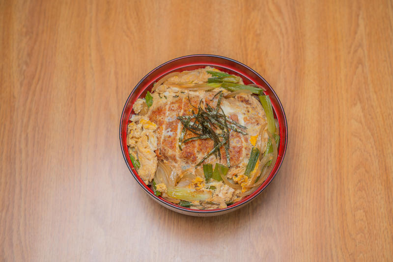 LUN Katsudon